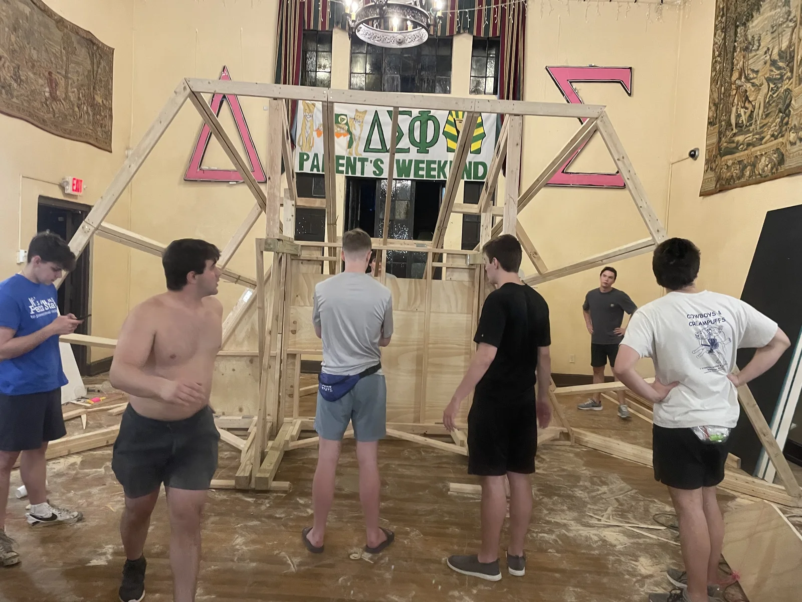 Building the collapsible 21-foot DJ pyramid