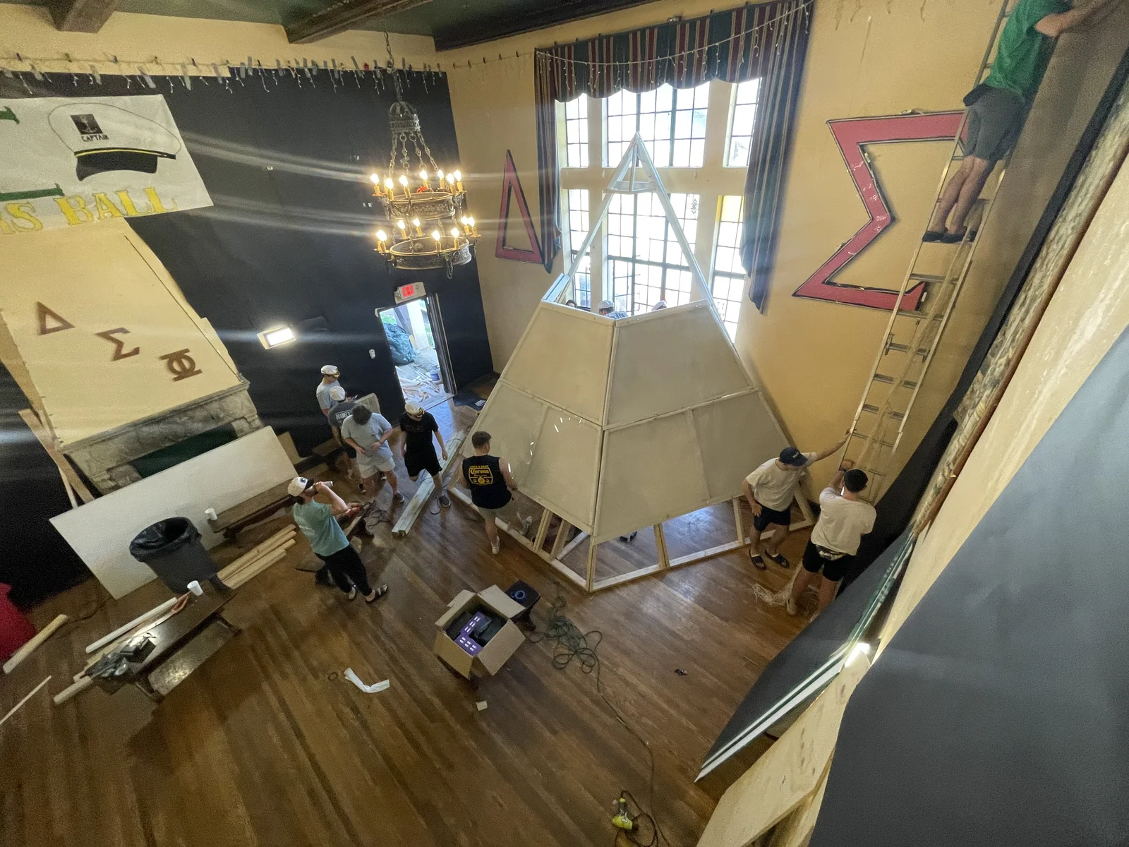 Building the collapsible 21-foot DJ pyramid